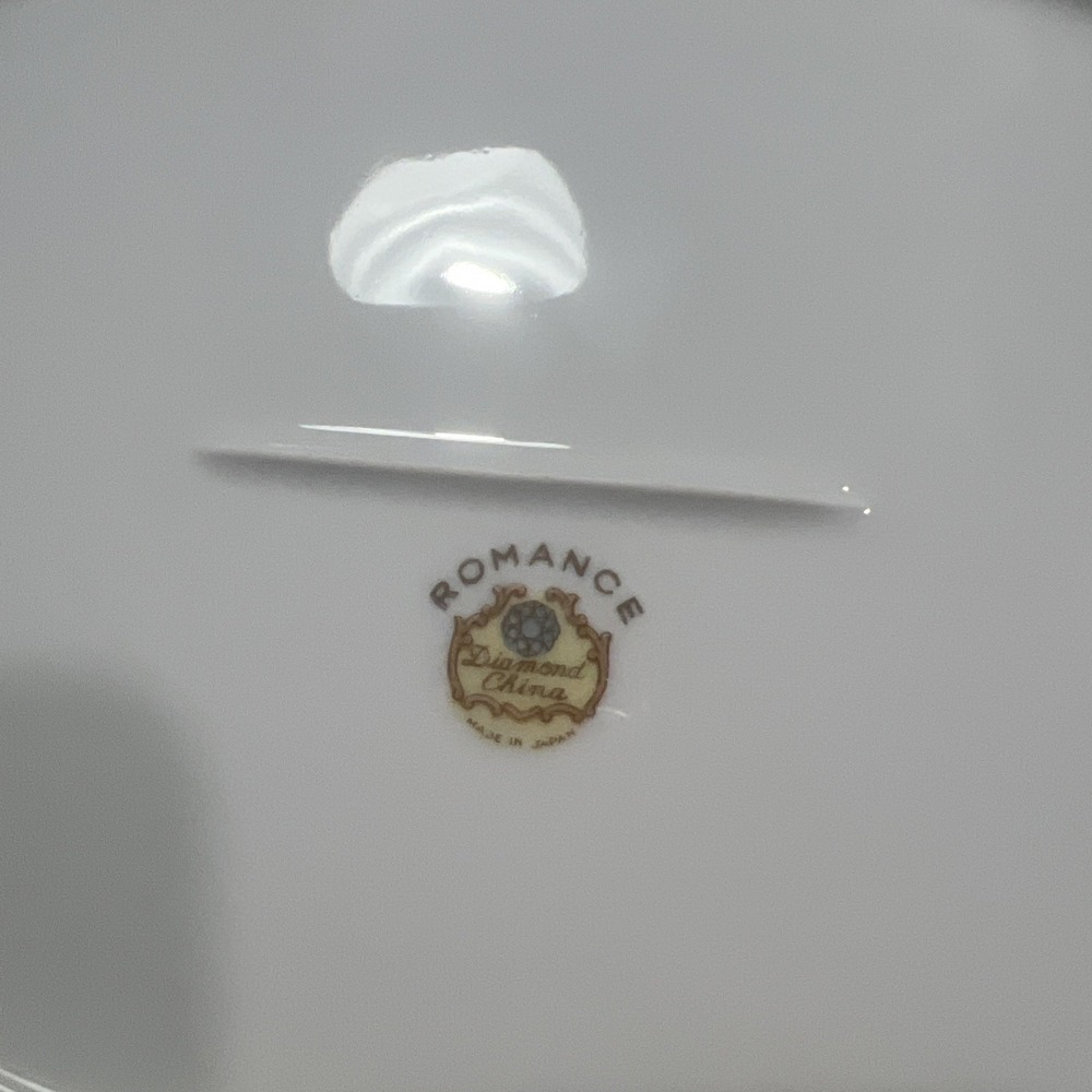 ROMANCE JAPAN DIAMOND CHINA WHITE ROSES PLATINUM TRIM PLATTER 12 1/4 - Picture 3 of 6